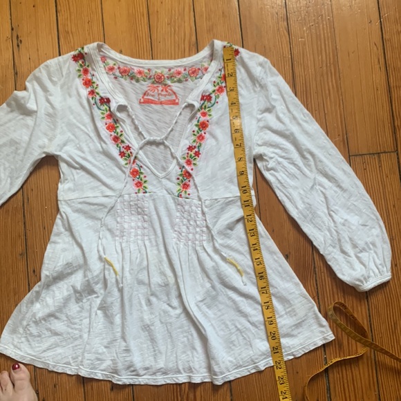 EUC Free People semi-sheer boho embroidered yolk cotton top - Picture 5 of 8